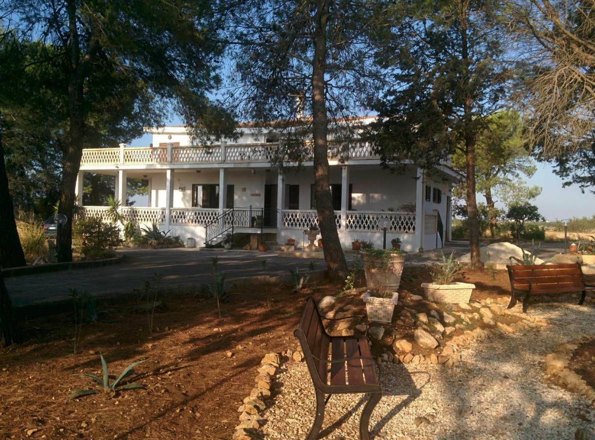 Villa 2 Fields Castellaneta Exterior photo